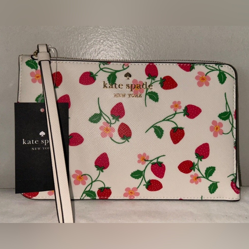 NWT KATE SPADE Cameron Strawberry Vine Medium Clutch Wristlet Cream